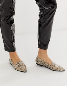 Туфли на плоской подошве с острым носком и змеиным принтом River Island-Серый
