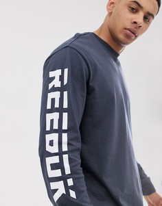 Темно-синий лонгслив Reebok meet you there