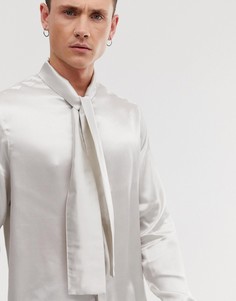 Бежевая атласная рубашка классического кроя с бантом ASOS DESIGN-Белый