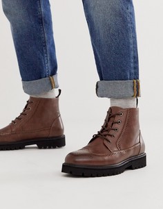 Светло-коричневые ботинки броги из искусственной кожи с черной подошвой ASOS DESIGN-Светло-коричневый