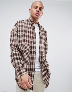 Коричневая удлиненная oversize-рубашка в клетку с заниженной линией плеч ASOS DESIGN-Коричневый