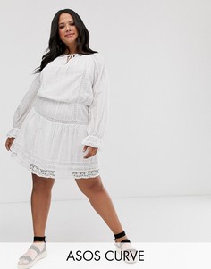 Короткое приталенное платье с кружевными вставками ASOS DESIGN Curve-Белый