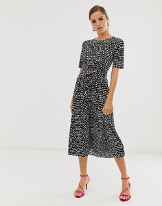Плиссированное платье миди в монохромный горошек с поясом на талии ASOS DESIGN-Мульти