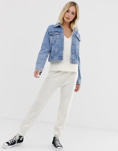 Трикотажные джоггеры из переработанного материала ASOS DESIGN-Кремовый