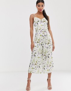 Белый атласный комбинезон с кюлотами и поясом Missguided-Мульти