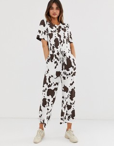 Комбинезон с анималистичным принтом и контрастными строчками ASOS DESIGN-Мульти