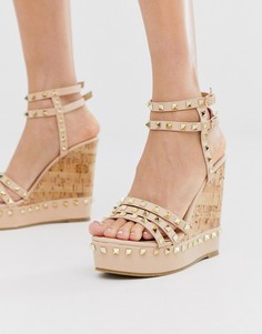 Бежевые танкетки с заклепками Truffle Collection-Бежевый