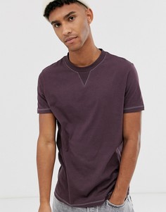 Фиолетовая футболка с V-образной вставкой и контрастными строчками ASOS DESIGN-Красный