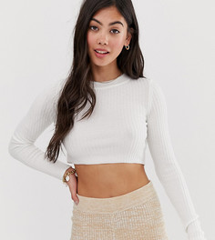 Короткий джемпер в рубчик с круглым вырезом ASOS DESIGN Petite-Кремовый