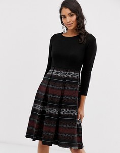 Короткое приталенное платье 2-в-1 Closet-Черный