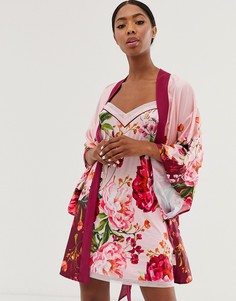 Розовое атласное кимоно B by Ted Baker Serenity-Розовый