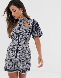 Структурированное платье мини с вышивкой ASOS DESIGN-Мульти
