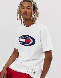 Белая футболка с большим логотипом на груди Tommy Jeans Summer Heritage Capsule-Белый