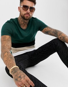 Зеленая приталенная футболка колор блок с V-образным вырезом ASOS DESIGN-Зеленый