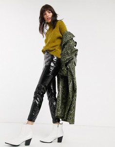 Виниловые брюки ASOS DESIGN-Черный