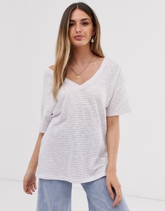 Футболка с фактурными полосками и V-образным вырезом ASOS DESIGN-Фиолетовый