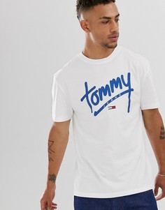 Белая футболка с логотипом на груди Tommy Jeans-Белый