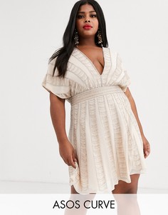 Короткое приталенное платье с отделкой бисером и пайетками ASOS DESIGN Curve-Мульти