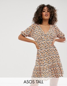 Чайное плиссированное платье мини с баской по краю и пестрым принтом ASOS DESIGN Tall-Мульти