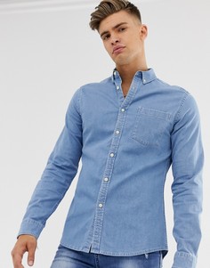 Светлая эластичная джинсовая рубашка приталенного кроя ASOS DESIGN-Синий