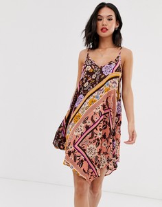 Платье мини с платочным принтом Miss Selfridge-Розовый