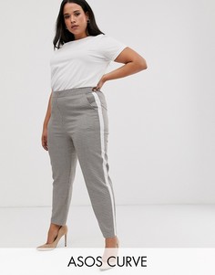 Суженные книзу брюки в клетку с полосками по бокам ASOS DESIGN Curve-Мульти