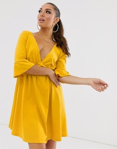 Свободное платье с V-образным вырезом и оборками на рукавах ASOS DESIGN-Желтый