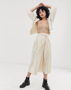 Юбка миди с запахом и завязкой сбоку ASOS DESIGN-Бежевый
