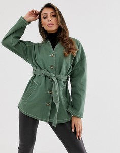 Куртка цвета хаки без воротника и с контрастной строчкой ASOS DESIGN-Зеленый
