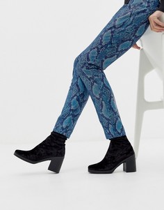 Бархатные ботильоны на массивной подошве ASOS DESIGN Responsive-Черный