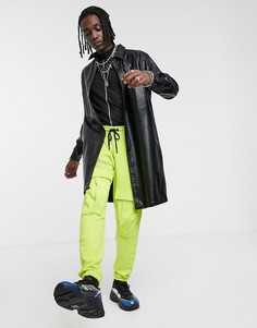 Черная удлиненная рубашка из искусственной кожи ASOS DESIGN-Черный