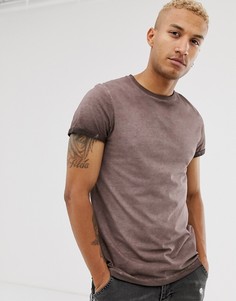 Коричневая футболка с отворотами на рукавах ASOS DESIGN-Коричневый