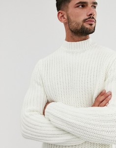 Белый джемпер с высоким воротом в рубчик ASOS DESIGN
