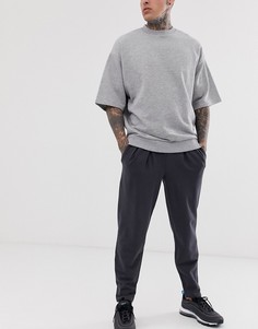 Темно-серые суженные книзу джоггеры с защипами ASOS DESIGN-Серый