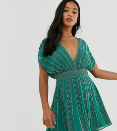 Короткое приталенное платье с отделкой бусинами и пайетками ASOS DESIGN Petite-Зеленый