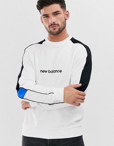 Белый свитшот New Balance Athletics