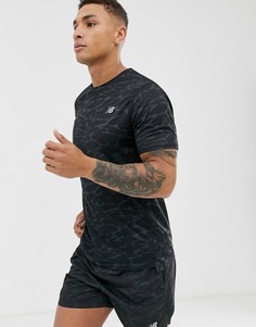 Черная футболка с камуфляжным принтом New Balance - running accelerate-Черный