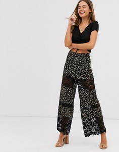 Широкие брюки с цветочным принтом и кружевными вставками ASOS DESIGN-Мульти