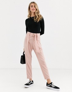 Креповые брюки с D-образной пряжкой ASOS DESIGN-Розовый