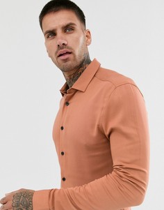 Обтягивающая рубашка из вискозы рыжего цвета ASOS DESIGN-Коричневый