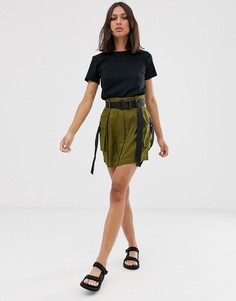 Мини-юбка в стиле милитари с пряжкой на поясе ASOS DESIGN-Зеленый