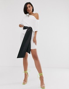 Фактурное платье мини с открытыми плечами и поясом из полиуретана ASOS DESIGN-Черный