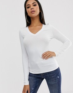 Белый лонгслив с V-образным вырезом ASOS DESIGN