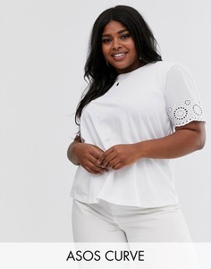 Белая футболка с вышивкой ришелье на рукавах ASOS DESIGN Curve-Белый