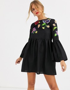 Свободное платье мини с расклешенными рукавами и вышивкой ASOS DESIGN-Черный
