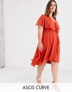 Платье миди с кейпом и асимметричным краем ASOS DESIGN Curve-Красный