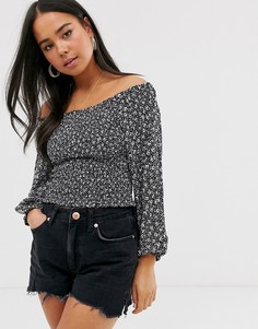 Топ с открытыми плечами и цветочным принтом New Look-Черный