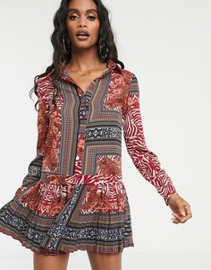 Платье-рубашка мини с плиссированным подолом и принтом Missguided-Красный
