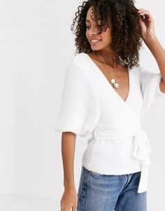 Пушистый джемпер с запахом ASOS DESIGN-Белый