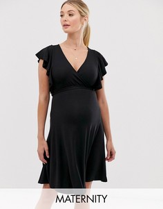Черное платье с запахом и оборками на плечах New Look Maternity-Черный